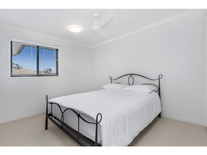 12/88 Greenway Circuit, Mount Ommaney QLD 4074