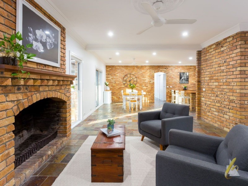 19 Coolibah Court, Mount Crosby QLD 4306