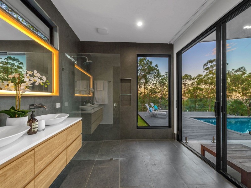 5/906 Upper Brookfield Rd, Upper Brookfield QLD 4069