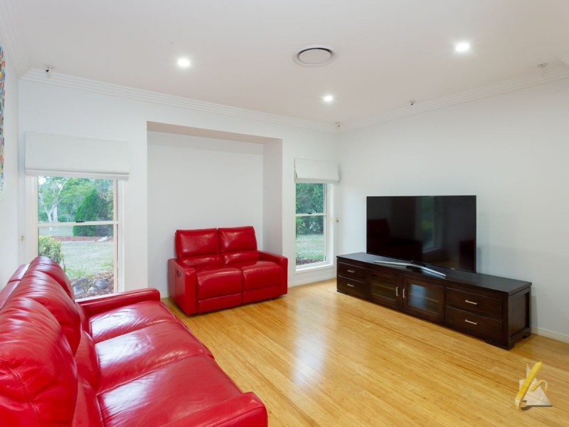 48 Else Avenue, Pullenvale QLD 4069