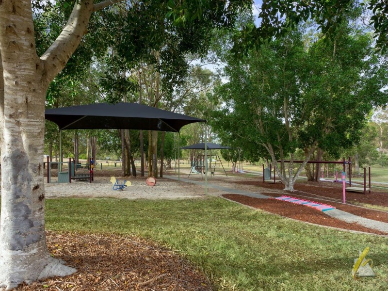 25a Pioneer Crescent, Bellbowrie QLD 4070