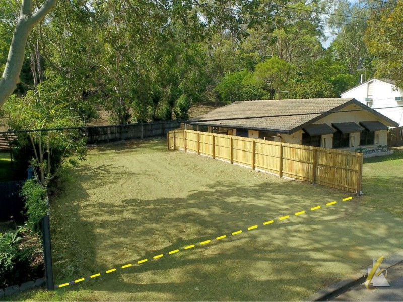 35a Twilight Street, Kenmore QLD 4069