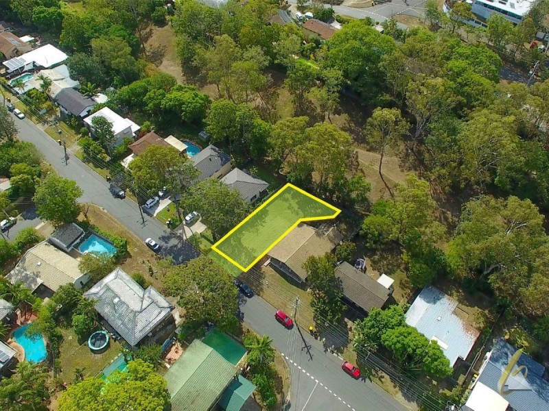 35a Twilight Street, Kenmore QLD 4069