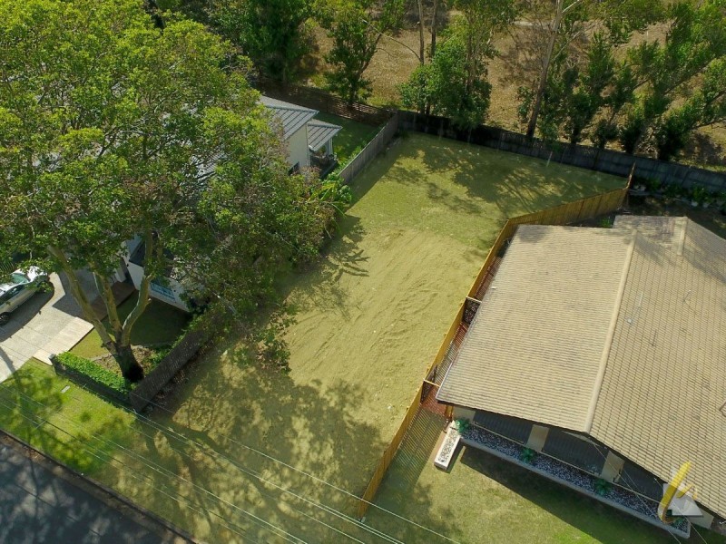 35a Twilight Street, Kenmore QLD 4069