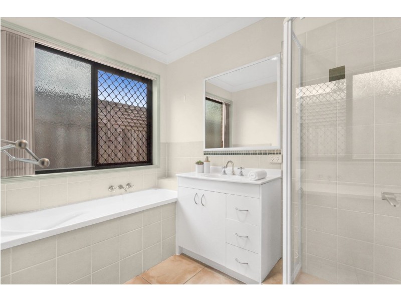 58 Cascade Drive, Forest Lake QLD 4078