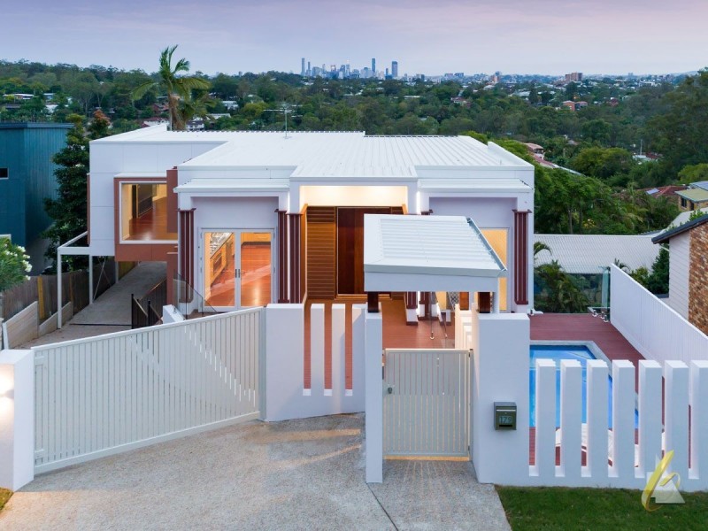 179 Russell Tce, Indooroopilly QLD 4068