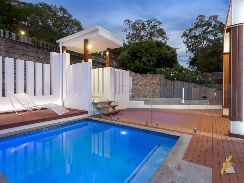 179 Russell Tce, Indooroopilly QLD 4068