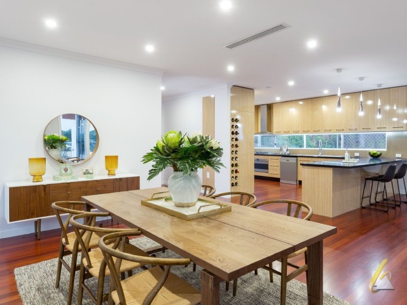 179 Russell Tce, Indooroopilly QLD 4068