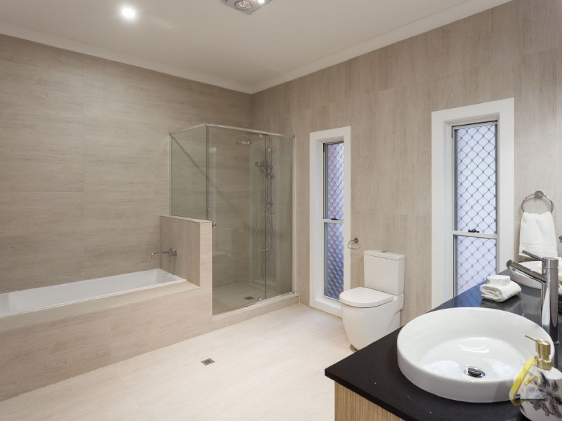 179 Russell Tce, Indooroopilly QLD 4068