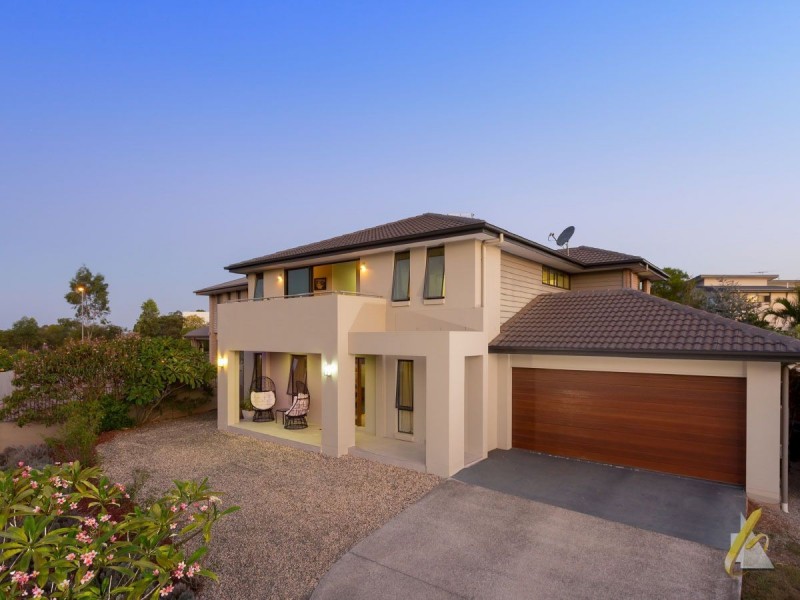 45 Hendos Place, Moggill QLD 4070