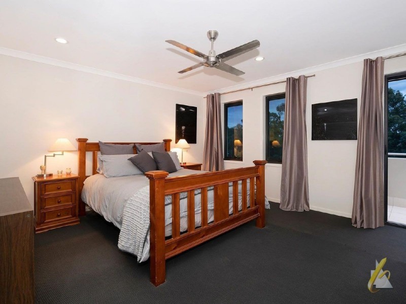 45 Hendos Place, Moggill QLD 4070