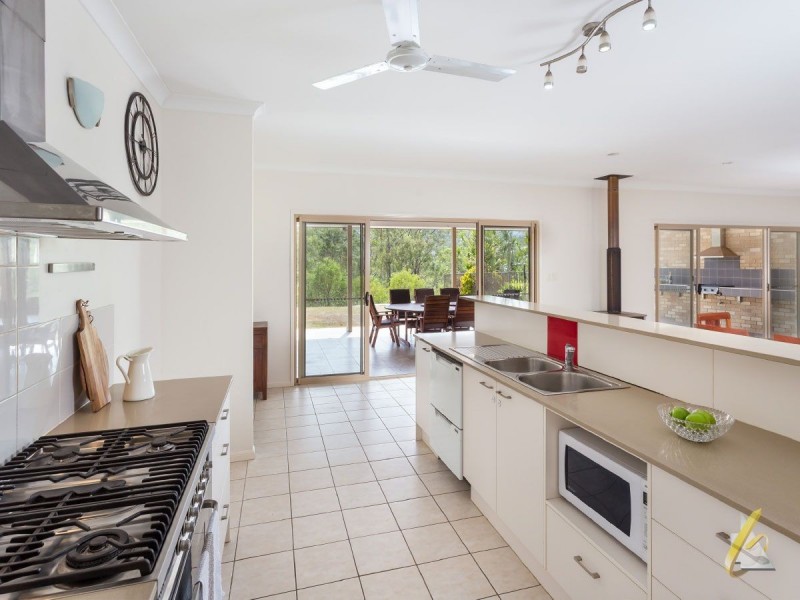 480 Lake Manchester Road, Kholo QLD 4306