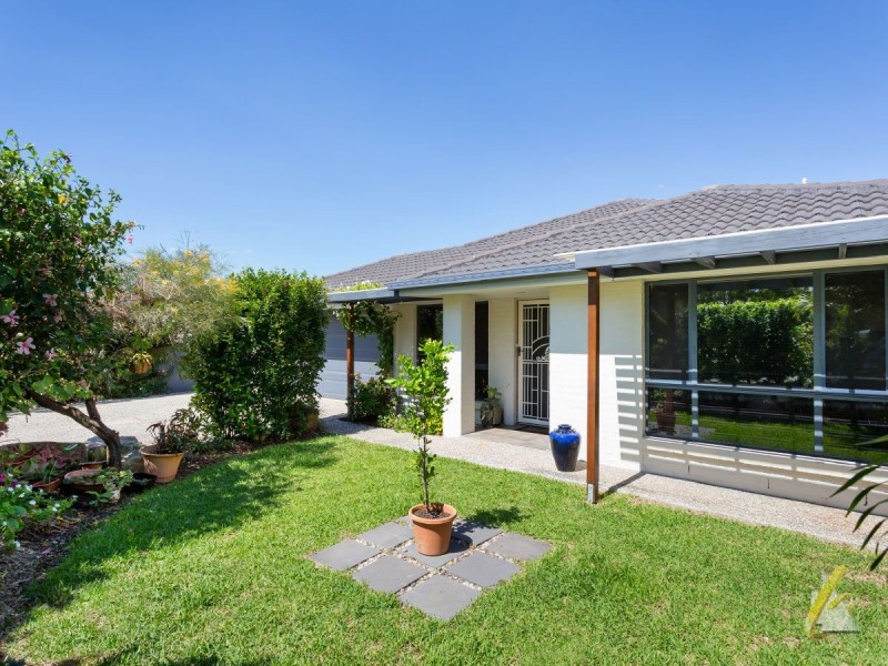 11 Grange Place, Moggill QLD 4070