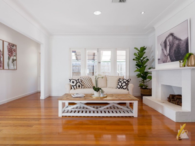 99 Jerrang Street, Indooroopilly QLD 4068