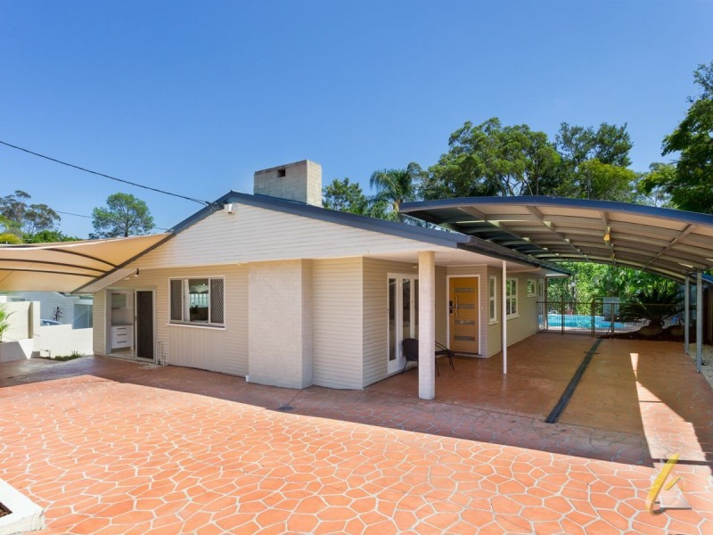 99 Jerrang Street, Indooroopilly QLD 4068