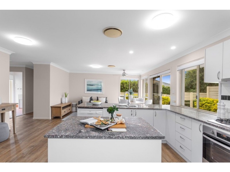 302A Horizon Drive, Westlake QLD 4074