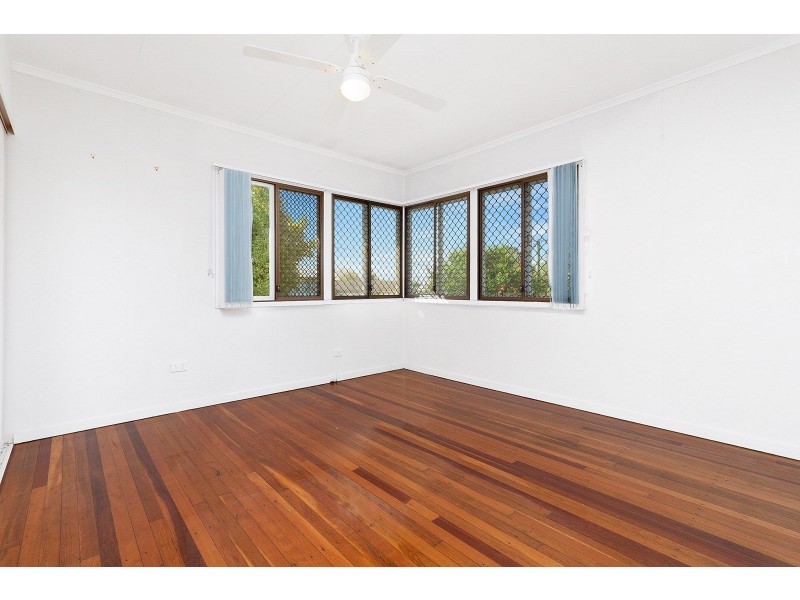 4 Clive Street, Goodna QLD 4300