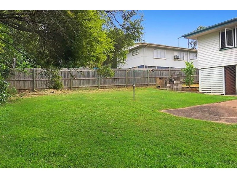 4 Clive Street, Goodna QLD 4300