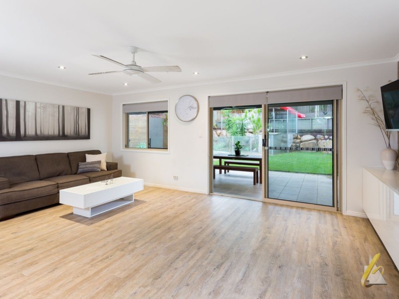 49 Marland Street, Kenmore QLD 4069