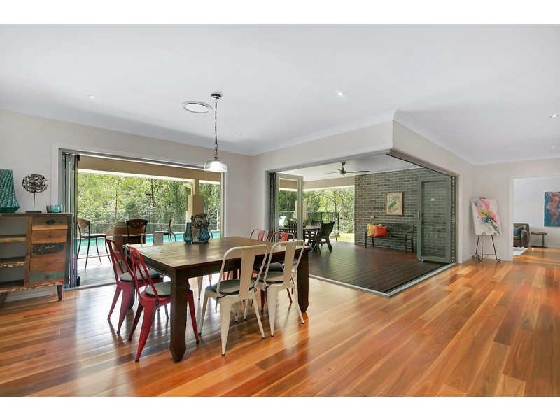 108A Boscombe Road, Brookfield QLD 4069