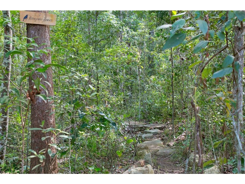 108A Boscombe Road, Brookfield QLD 4069