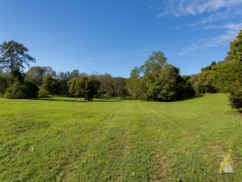 300 Upper Brookfield Road, Upper Brookfield QLD 4069