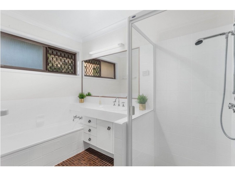 22 Sheoak Street, Middle Park QLD 4074
