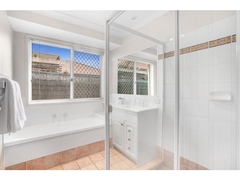 35 Tennent Street, Westlake QLD 4074