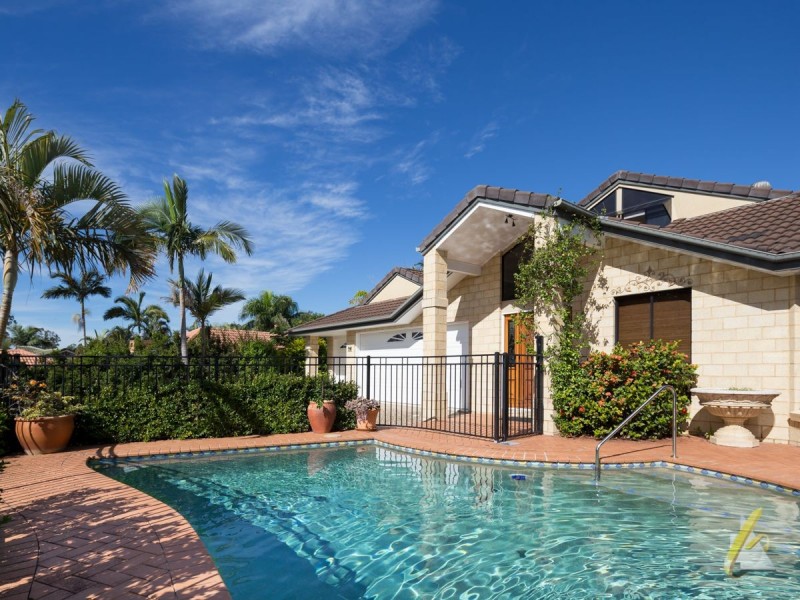 62 Jamieson Place, Brookfield QLD 4069