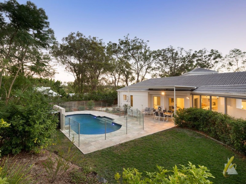 617 Fig Tree Pocket Rd, Fig Tree Pocket QLD 4069