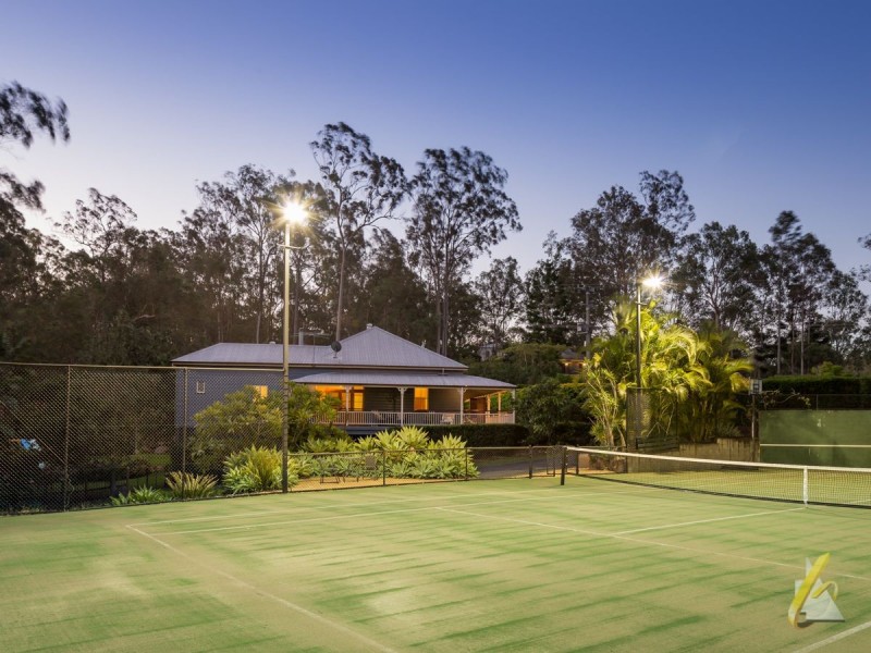 186 Huntingdale Street, Pullenvale QLD 4069