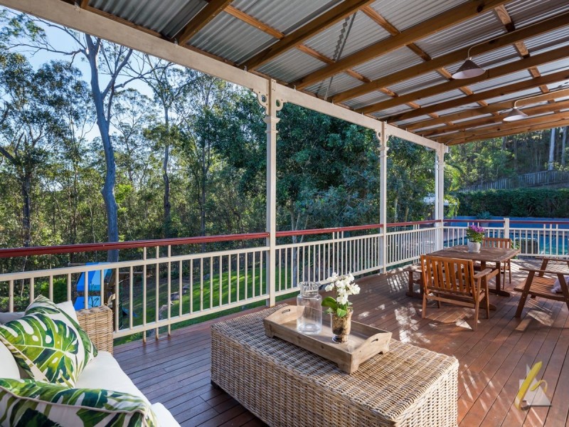 186 Huntingdale Street, Pullenvale QLD 4069