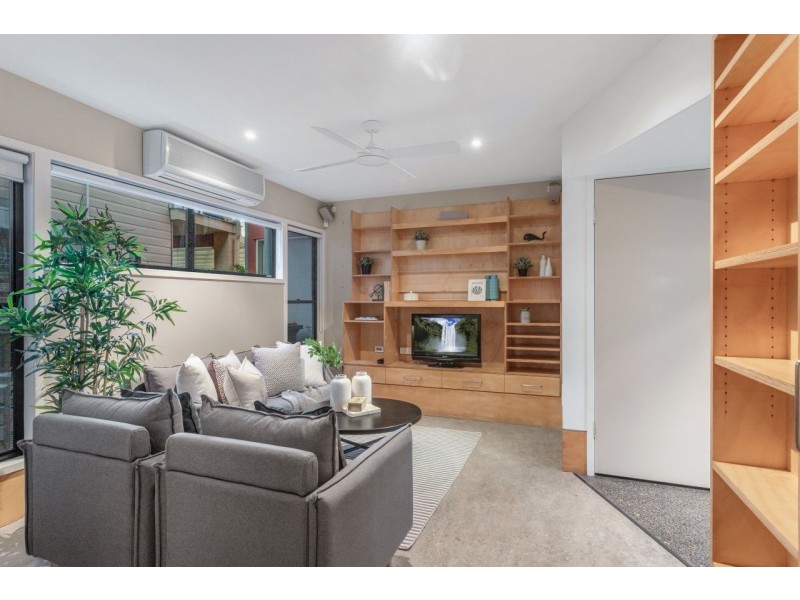 59 Goldieslie Road, Indooroopilly QLD 4068