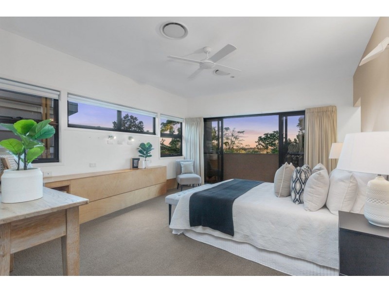 59 Goldieslie Road, Indooroopilly QLD 4068