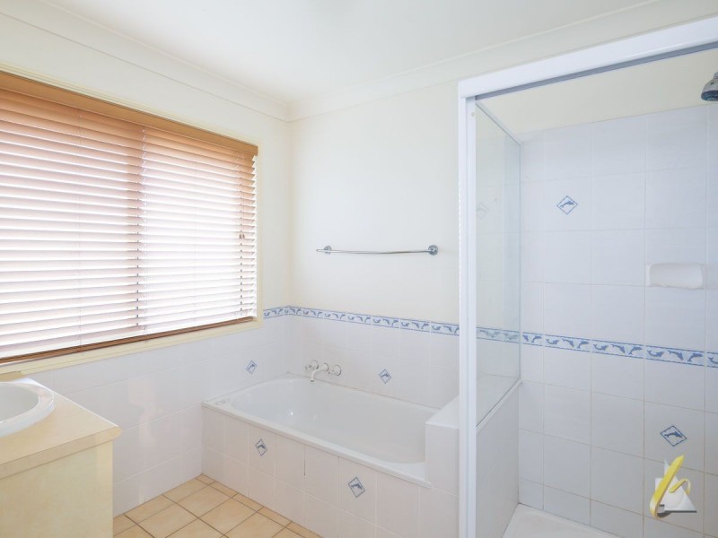 66 Gibson Crescent, Bellbowrie QLD 4070