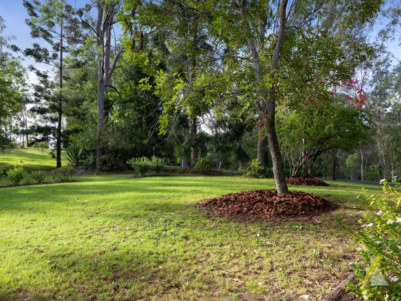 26 Derribong Close, Karana Downs QLD 4306