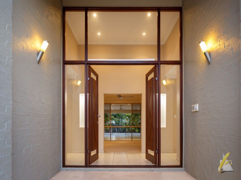 12 Brentwood Place, Moggill QLD 4070