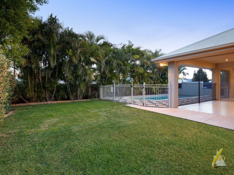 12 Brentwood Place, Moggill QLD 4070