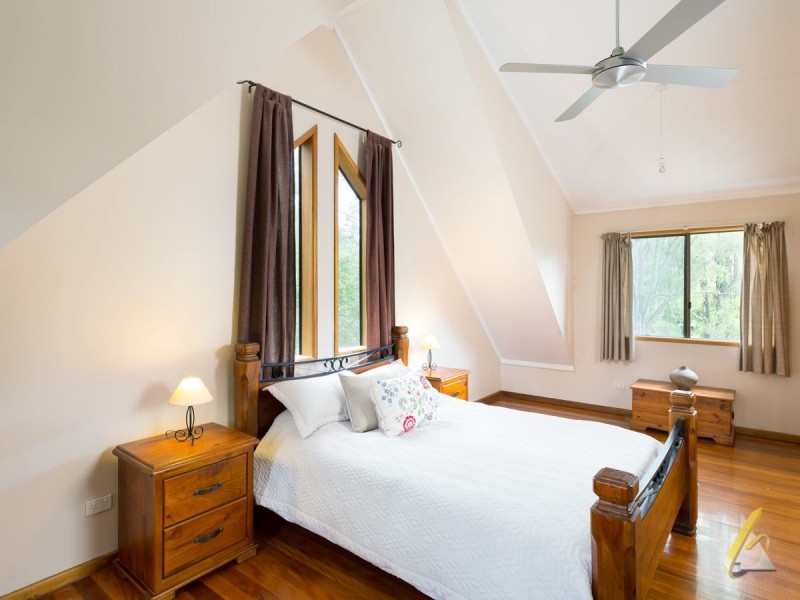 15 Kanangra Close, Karana Downs QLD 4306