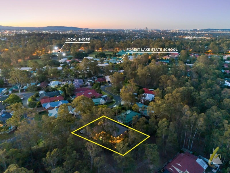29 Huon Place, Forest Lake QLD 4078