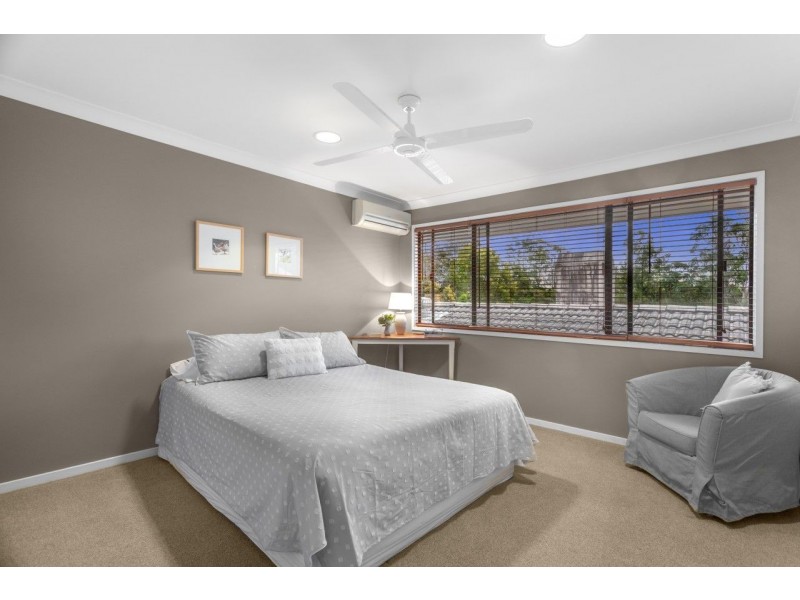 14 Kanooka Street, Bellbowrie QLD 4070