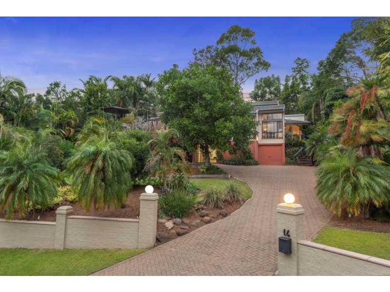 14 Kanooka Street, Bellbowrie QLD 4070