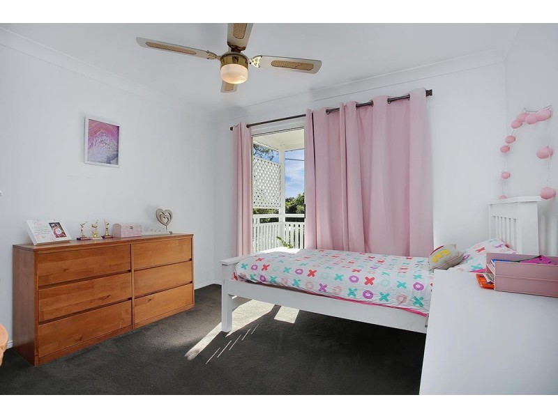 40 Henry Street, Chapel Hill QLD 4069