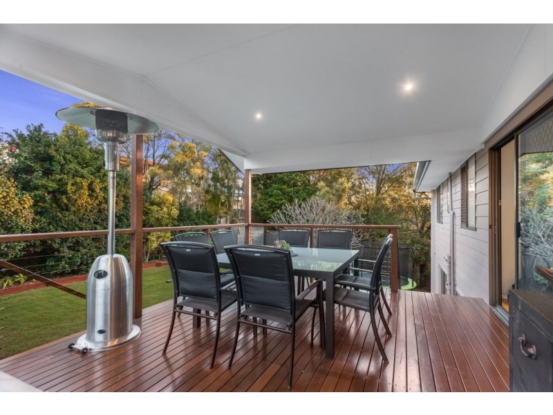 88 Hazelton Street, Riverhills QLD 4074