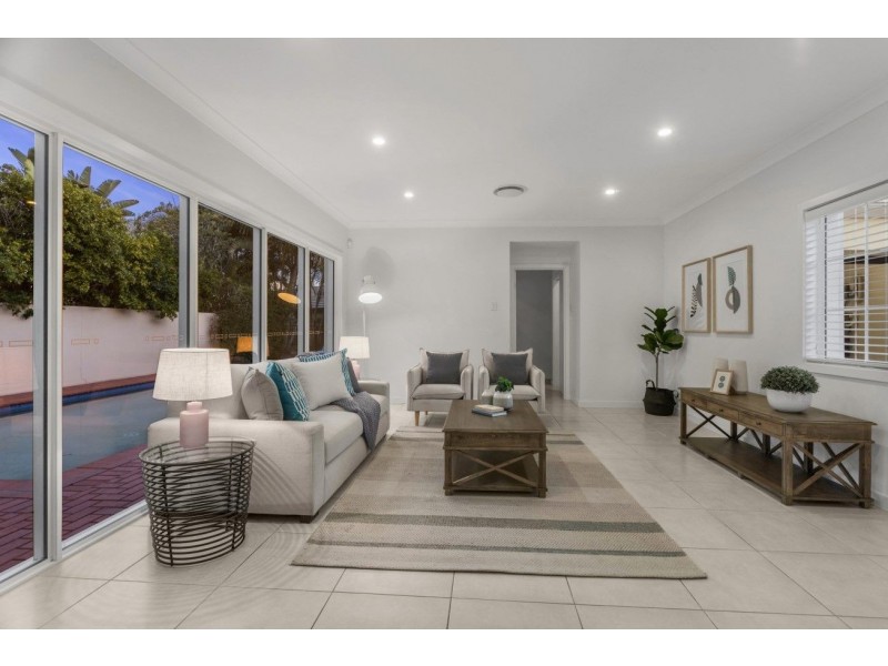 2 Tarrabool Street, Westlake QLD 4074