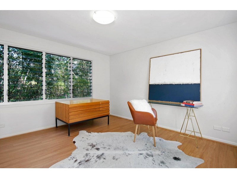 212 Chapel Hill Road, Chapel Hill QLD 4069