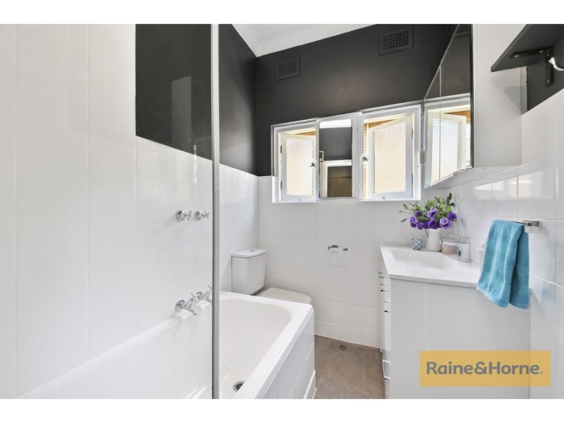 3/48 Grosvenor Crescent, Summer Hill NSW 2130