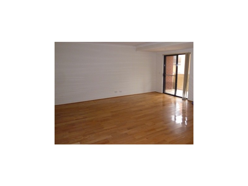 11/63 Grosvenor Crescent, Summer Hill NSW 2130