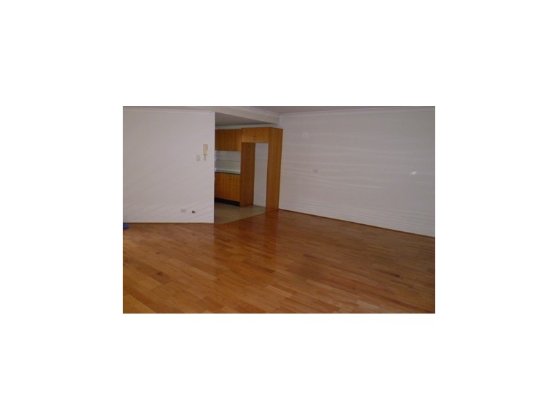 11/63 Grosvenor Crescent, Summer Hill NSW 2130