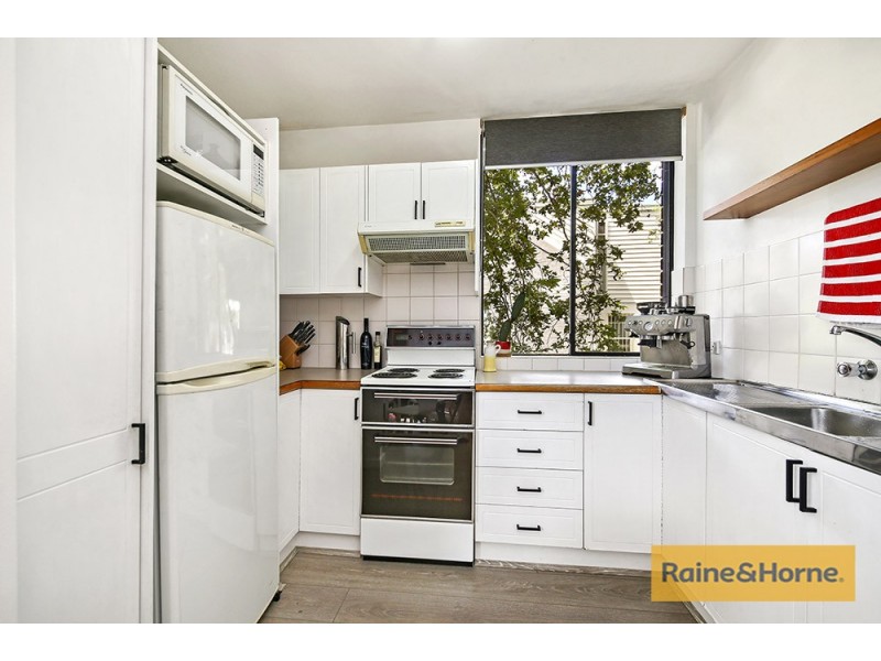 24/211 Wigram Road, Forest Lodge NSW 2037